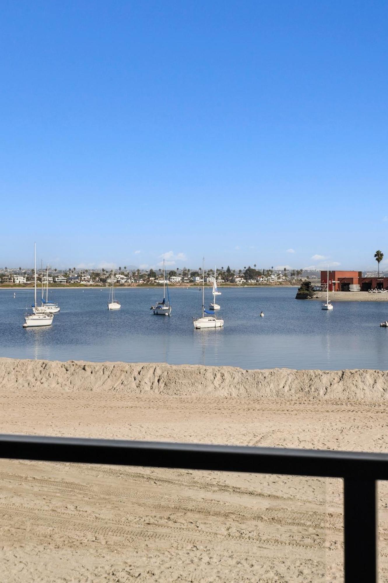 Stunning Bayfront Condo With Gorgeous Views, Garage, Massive Roof Deck & Ac - Dogs Welcome! Сан Диего Екстериор снимка