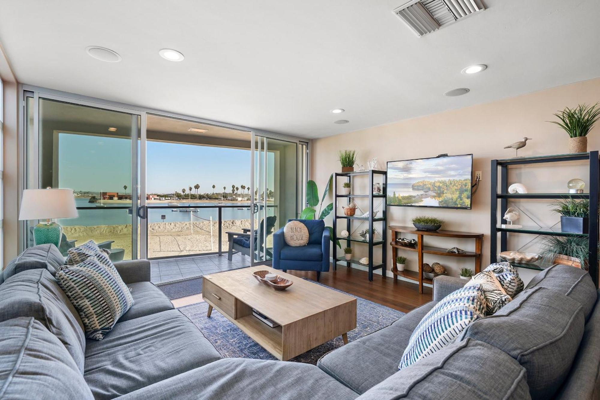 Stunning Bayfront Condo With Gorgeous Views, Garage, Massive Roof Deck & Ac - Dogs Welcome! Сан Диего Екстериор снимка