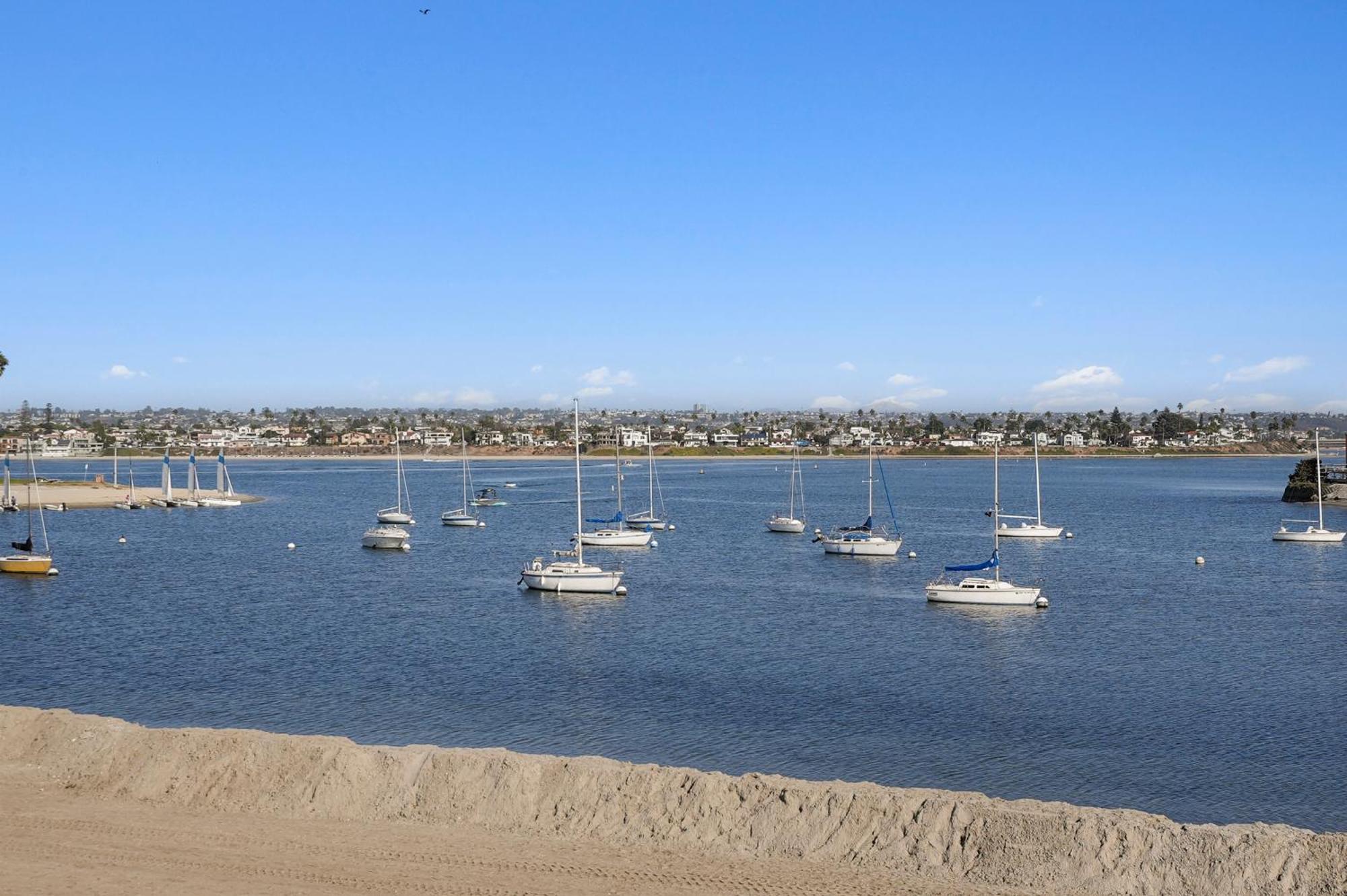 Stunning Bayfront Condo With Gorgeous Views, Garage, Massive Roof Deck & Ac - Dogs Welcome! Сан Диего Екстериор снимка